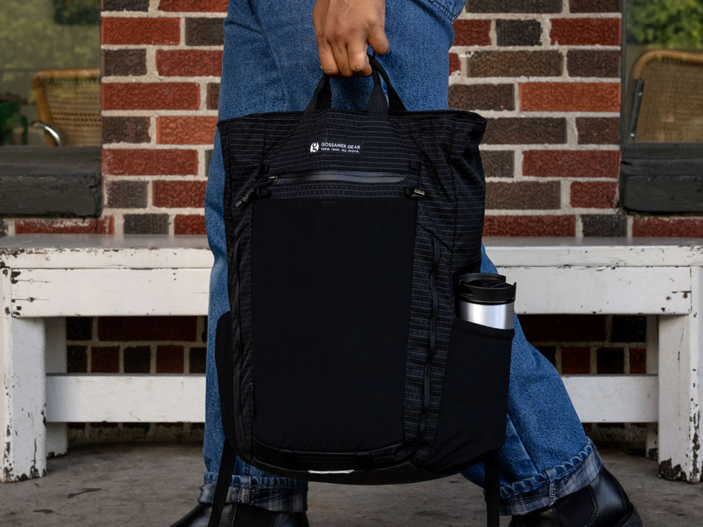 Mestsky batoh Gossamer Gear Vagabond Jet (1)